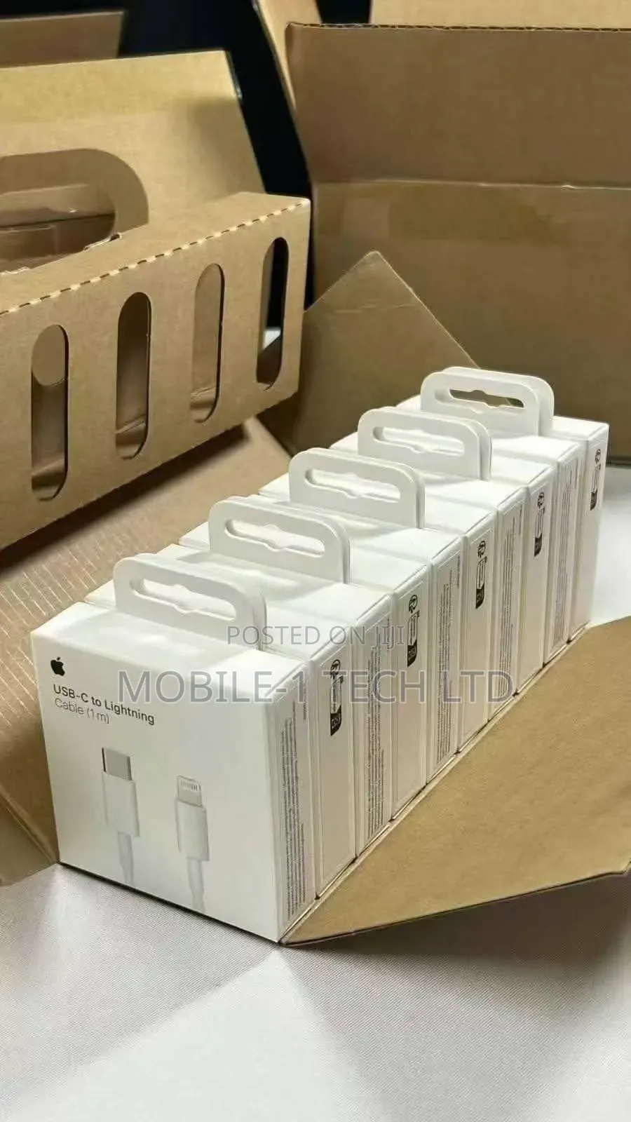 Apple Usb-C to Headphone Jack