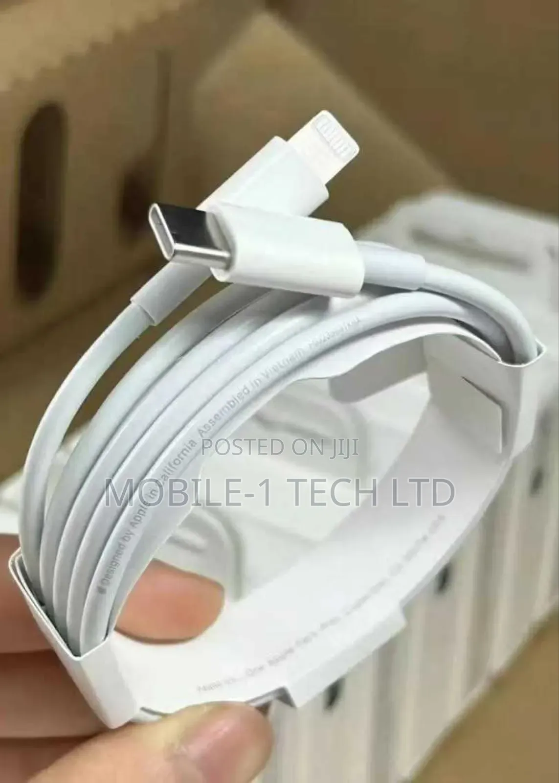 Apple Usb-C to Headphone Jack