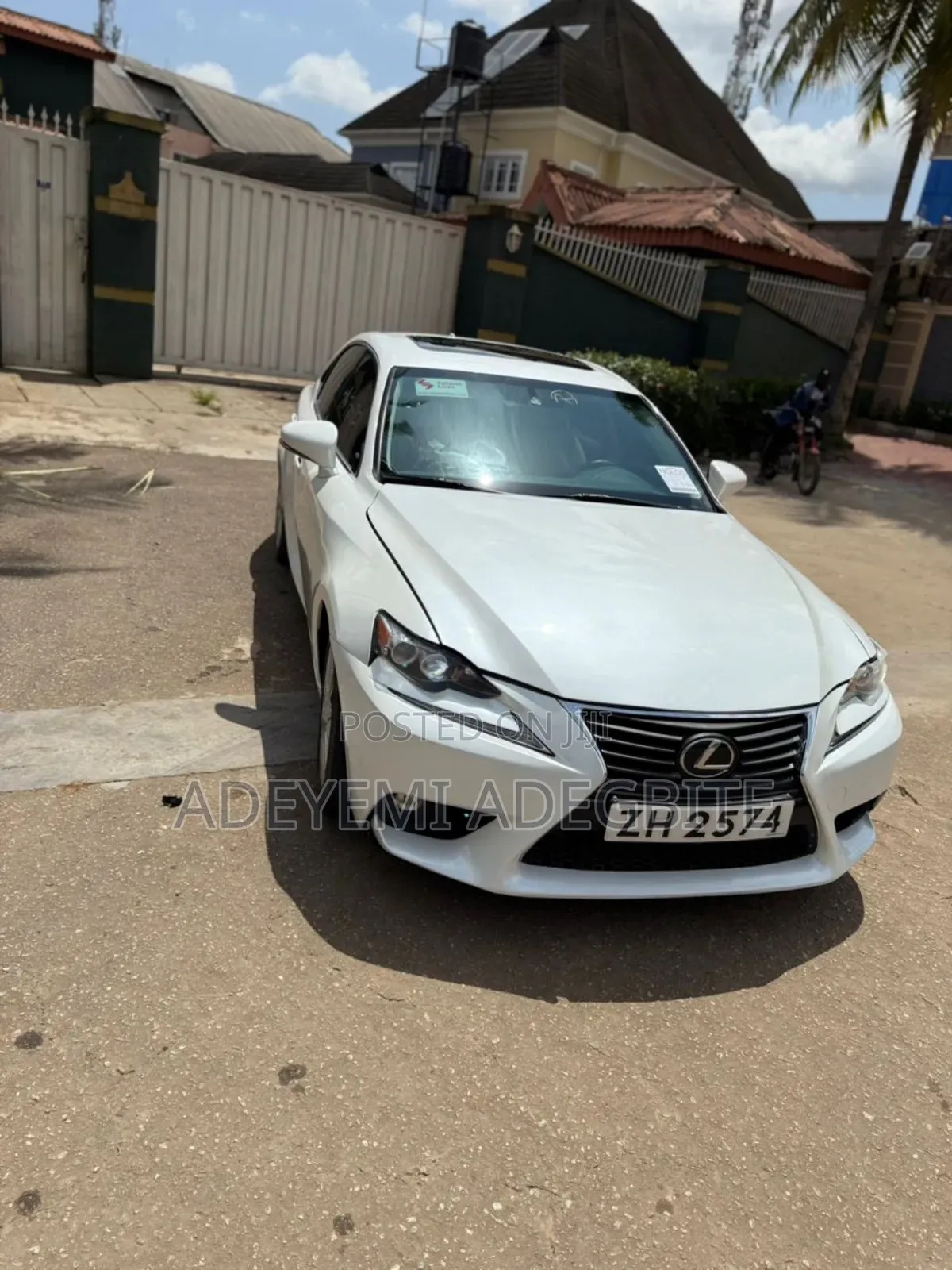 Lexus IS 2016 White