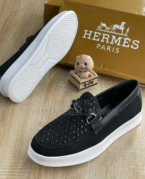Quality Hermes Black and White