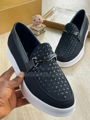 Quality Hermes Black and White