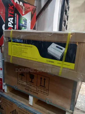 3.5kva/24v Yohako Pure Sinewave Hybrid Solar Inverter
