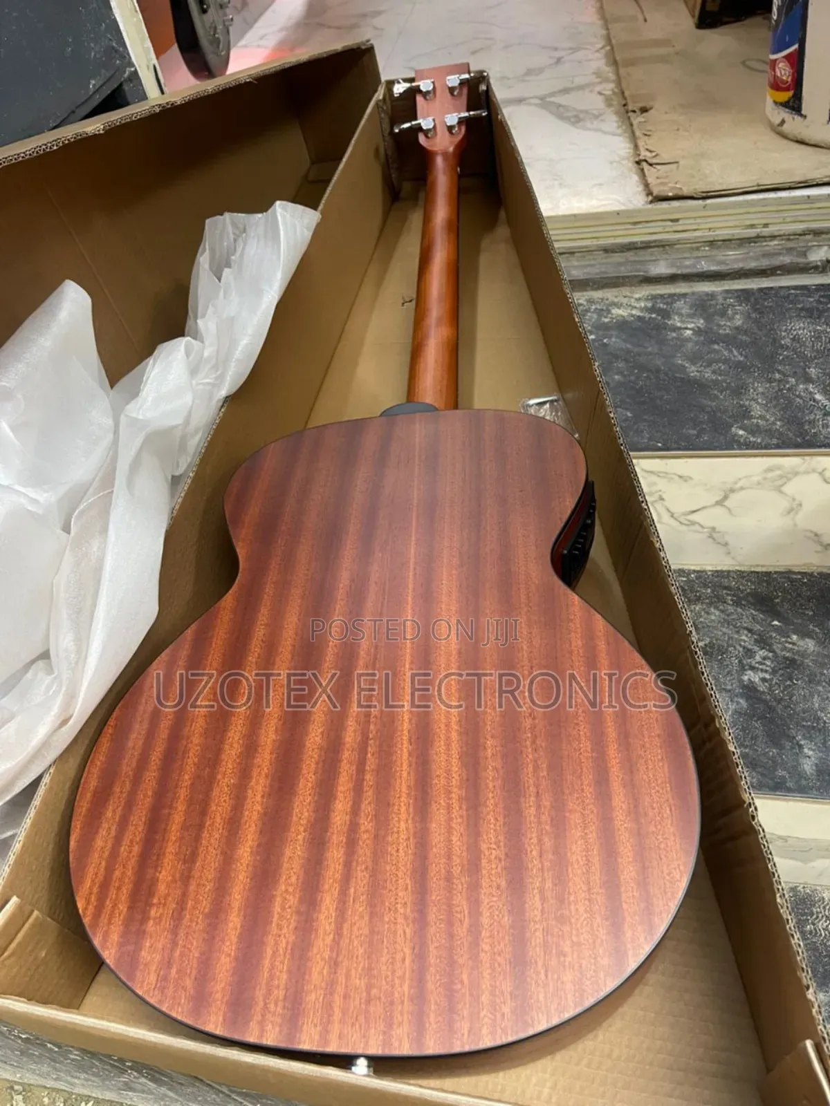 Semi Accoutic Bass Guitar With Accessories
