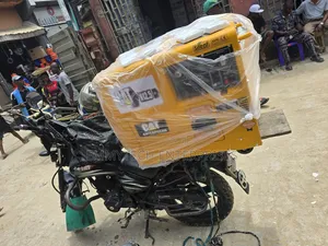 Heavy-Duty 10kva Cat Diesel Soundproof Generator 100% Copper Coil
