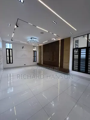 5bdrm Duplex in Inside Ajah for sale