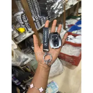 Beautiful Design Benz Metal Key Pouch