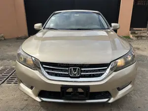 Honda Accord 2013 Gold