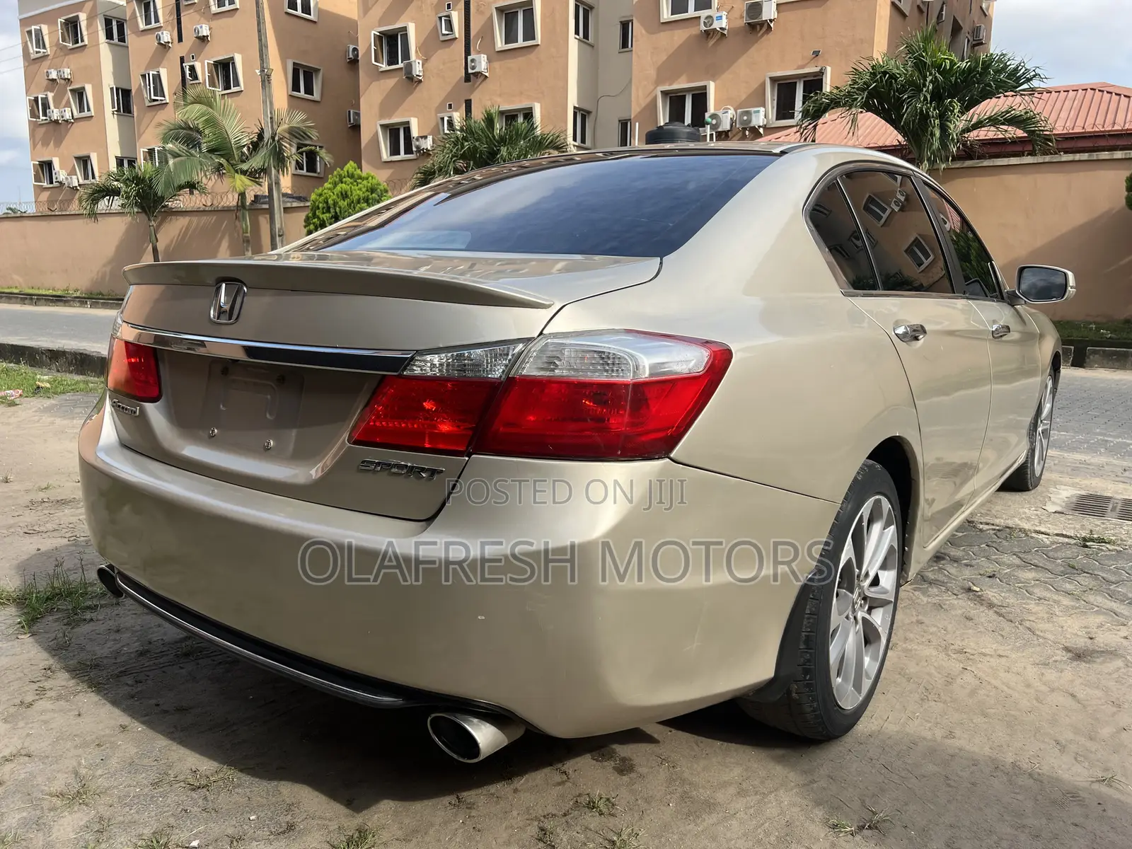 Honda Accord 2013 Gold