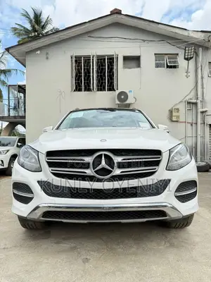 Mercedes-Benz GLE-Class GLE 350 2017 White