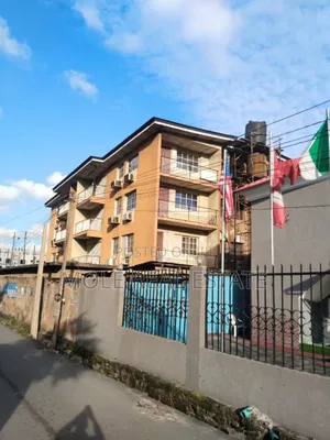 Furnished 2bdrm Apartment in Adeniyi Jones Ikeja for sale