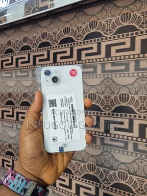 Apple iPhone 13 128 GB White