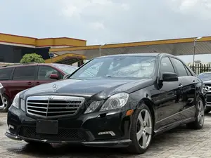 Mercedes-Benz E350 Base 4Matic Sedan AWD (3.5L 6cyl 7A) 2010 Black