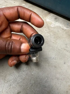 Pneumatic Elbow Fitting