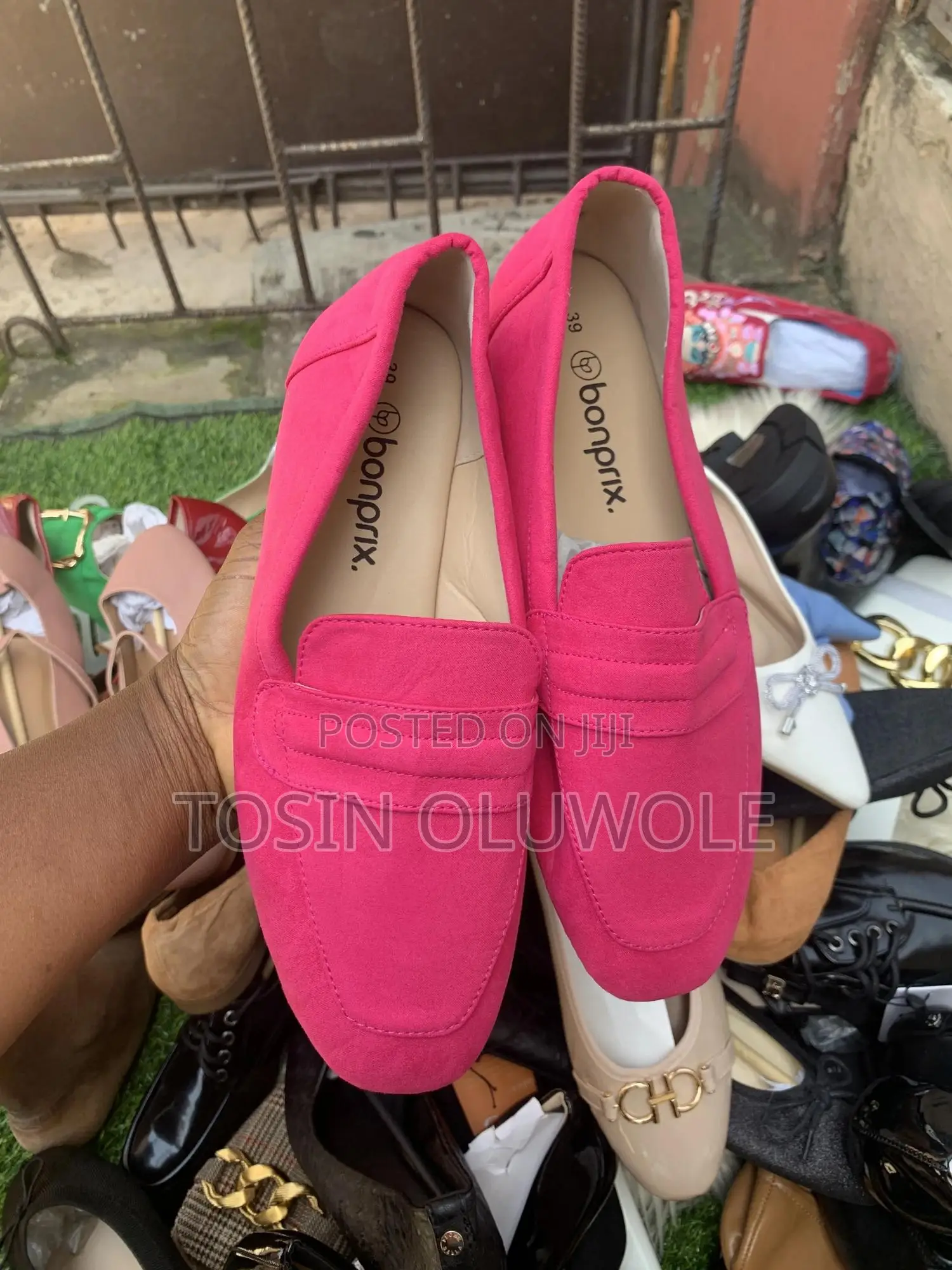 Quality Stock Flat Shoes