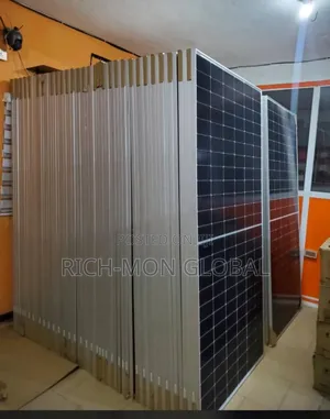 570watts Longi Solar Panel Available