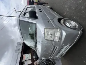Suzuki Every 2012 Silver