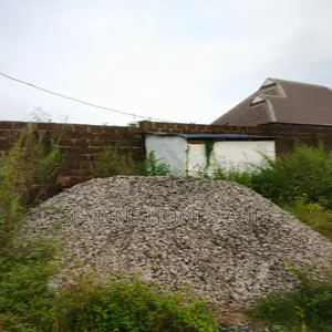 21⁄2 Plots of Land With 30 Tons Granite and Dug Borehole Is for Sale