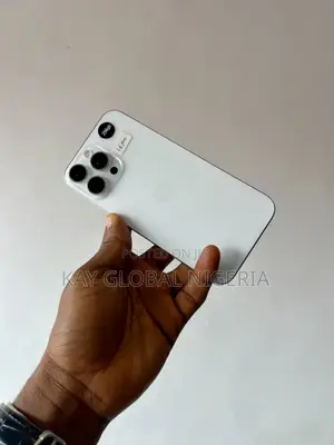 Apple iPhone 16 Pro Max 256 GB White