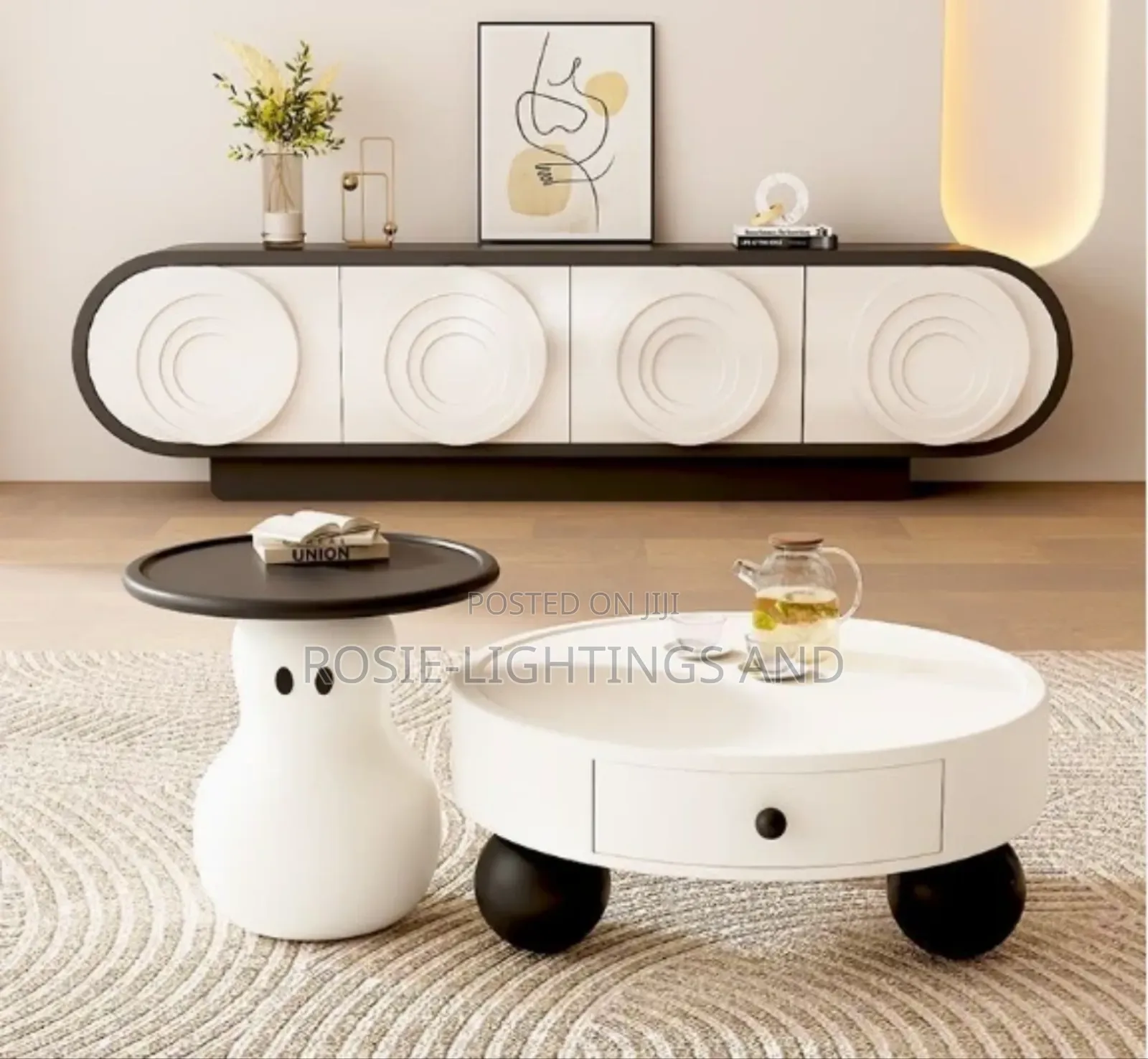 Modern Snowman Design Coffee Table Side Stools