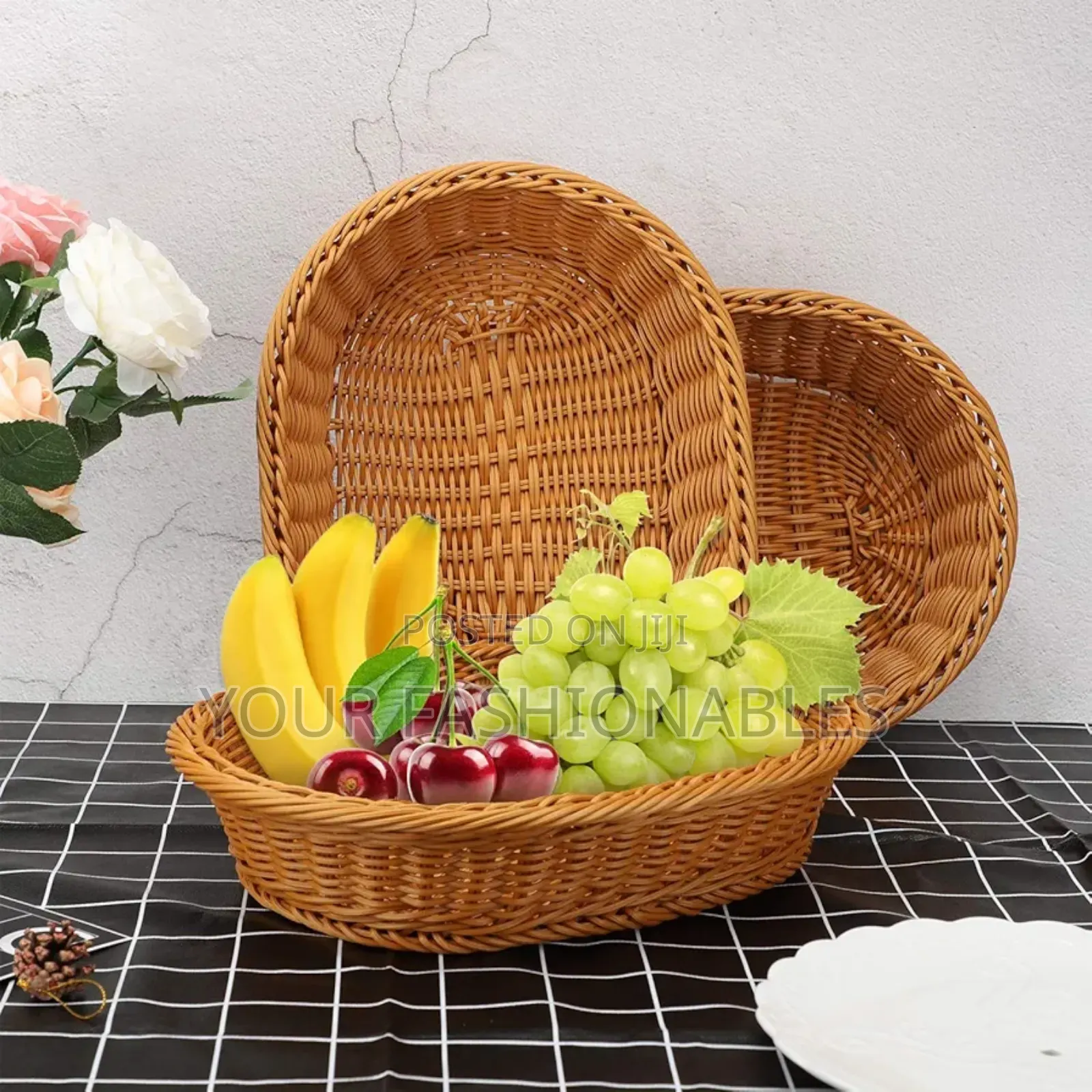 Oval Wicker Fruit Basket for Pastries and Vegetables
