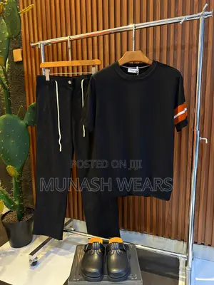 Classic Top And Pant For Men With Unique Quality