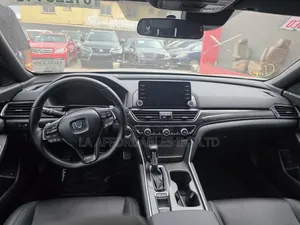 Honda Accord Sport 2.0T 2021 Gray