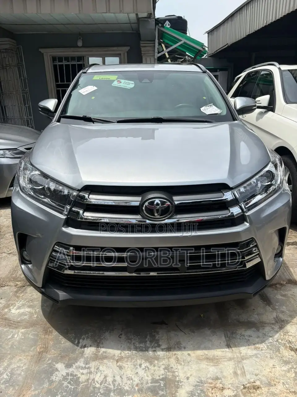 Toyota Highlander 2018 Silver