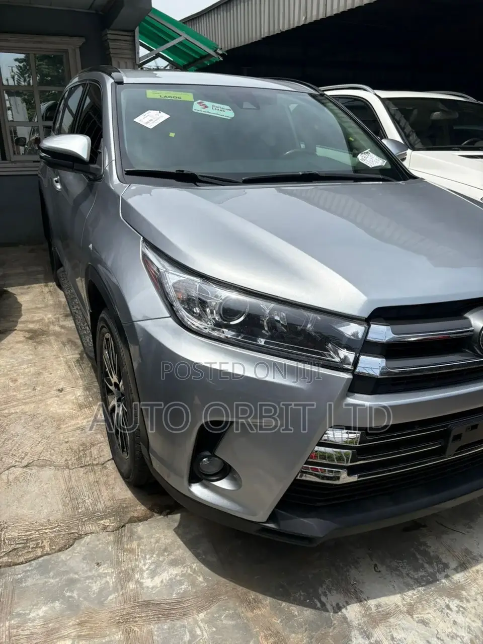 Toyota Highlander 2018 Silver