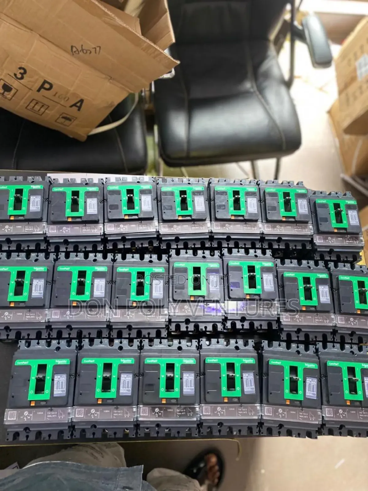 Original CVS Schneider Breaker 250amp 4pole