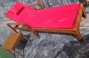 Strong Pool Bed for Hotel Use