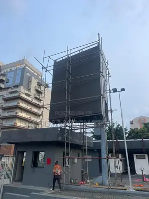 Advert Billboard Digital