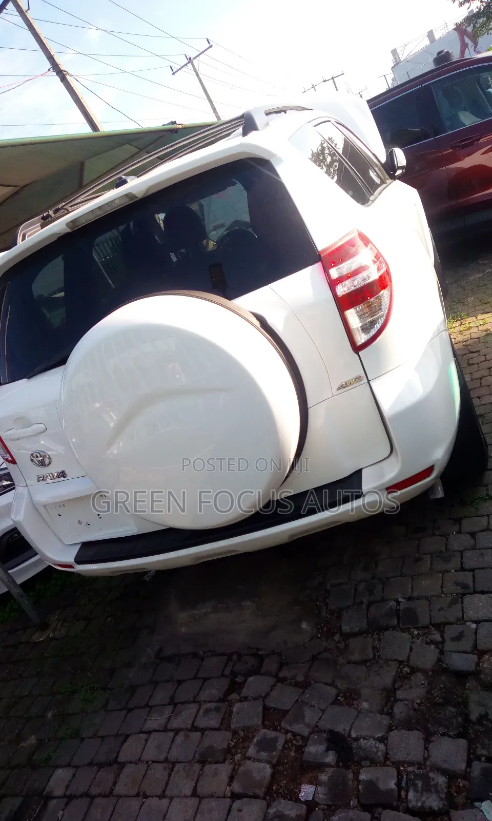 Toyota RAV4 2012 White