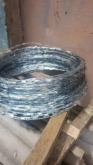 Razor Wire ( Concertina Wire)
