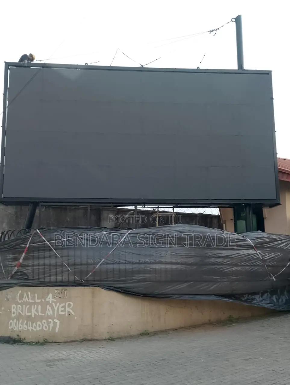 Advert Screen Outdoor Screen