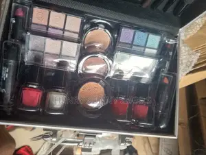 Makeup Kit