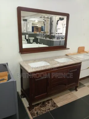 Polished Double Bowl Cabinet With Mirror