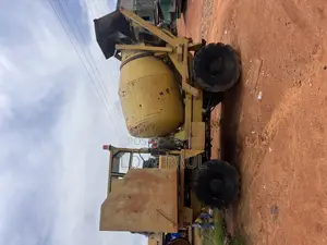 Sharp Working Mobile Concrete Mixer