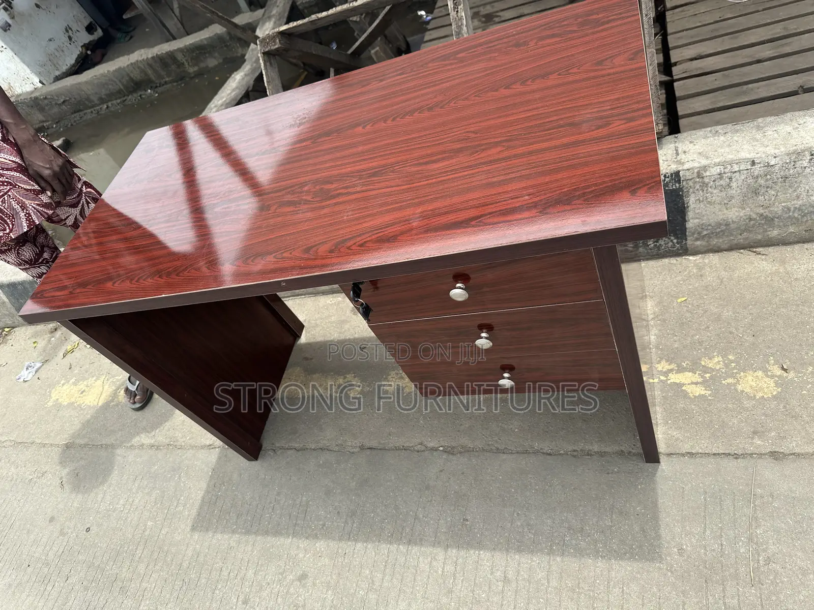 4ft Office Table