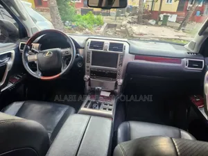 Lexus GX 2012 Silver