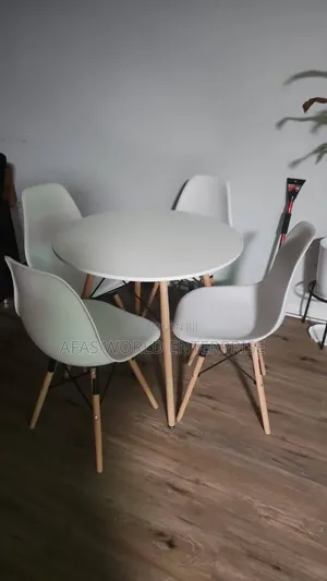 Dinning Set for Restaurant Use