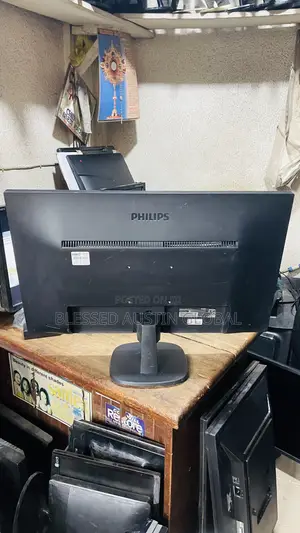 27 Inches Gaming Monitor