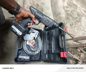 Cordless Pressure Washer