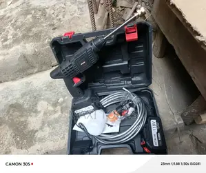Cordless Pressure Washer