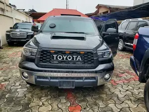Toyota Tundra 2013 Black