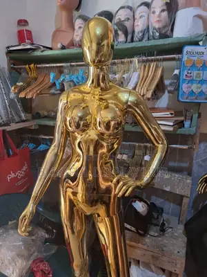 Gold Male Mannequin