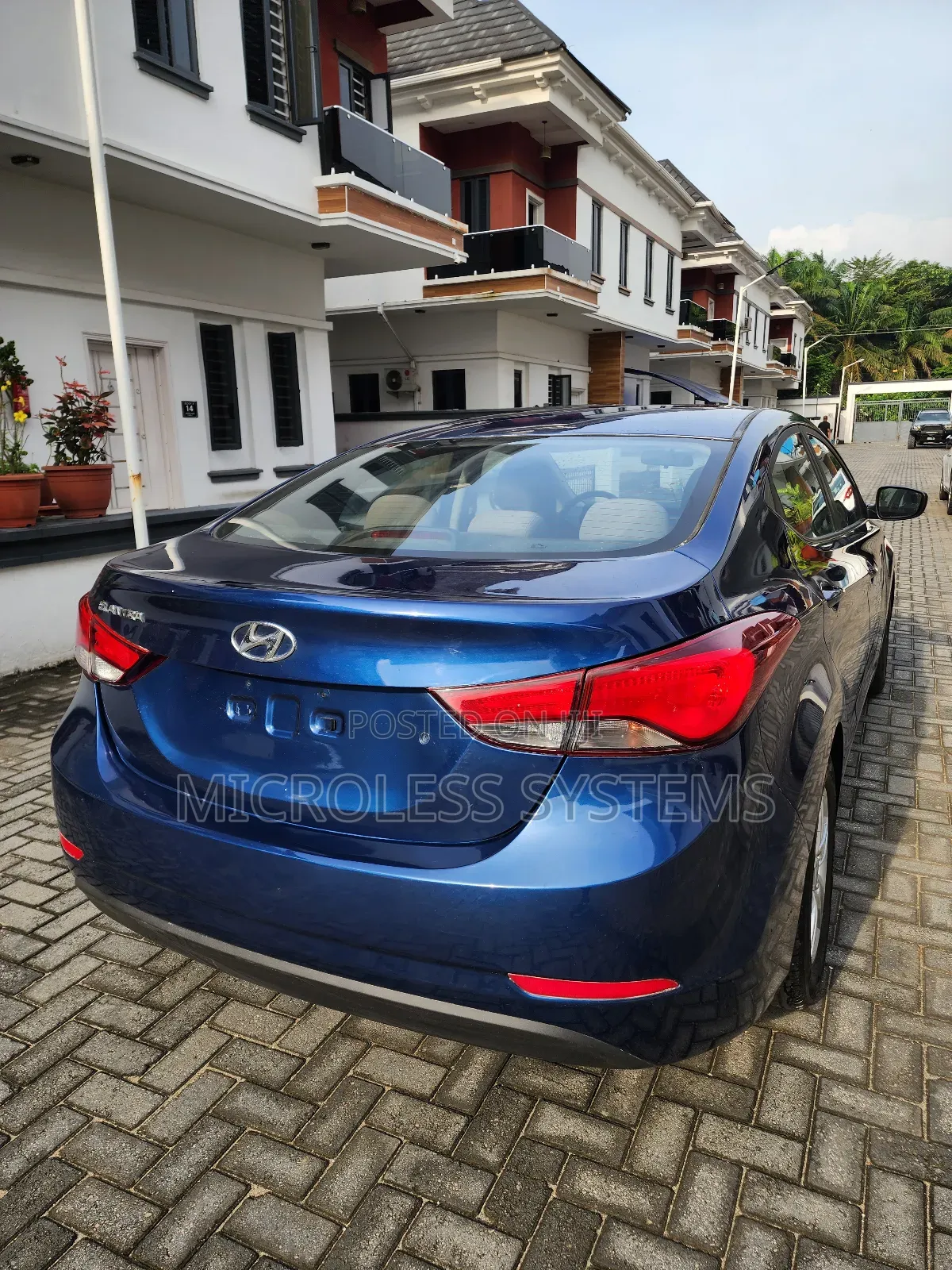 Hyundai Elantra 2016 Blue