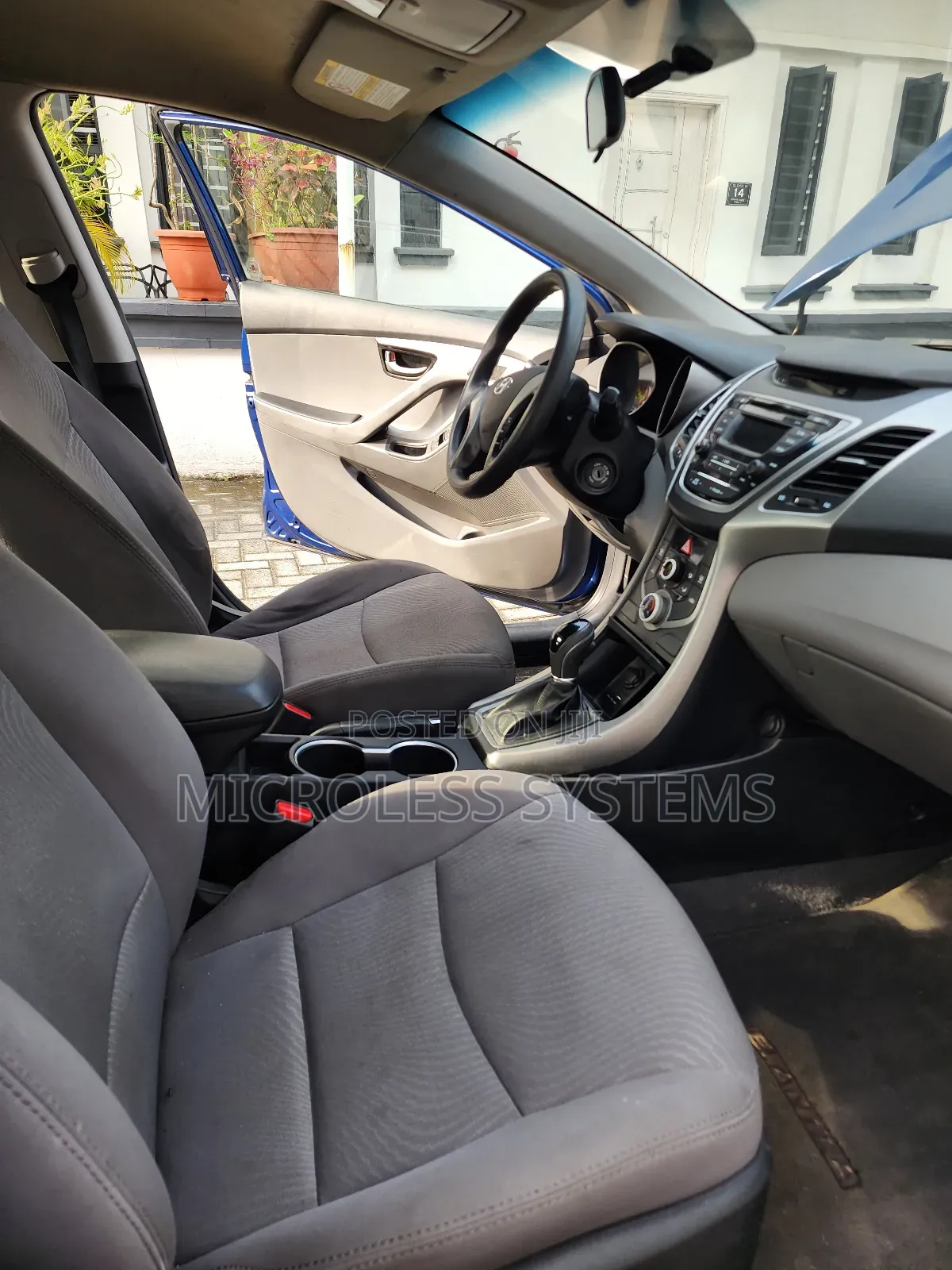 Hyundai Elantra 2016 Blue