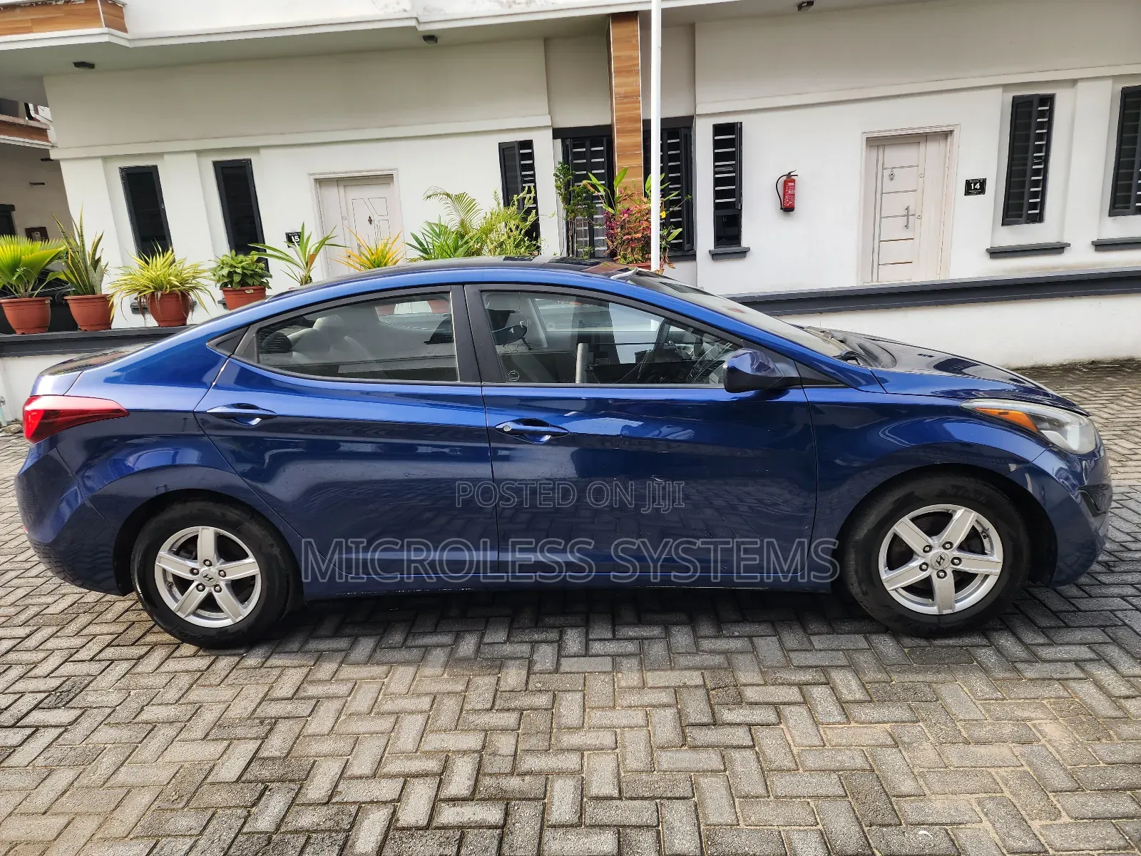 Hyundai Elantra 2016 Blue