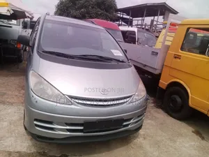 Toyota Previa Automatic 2002 Silver