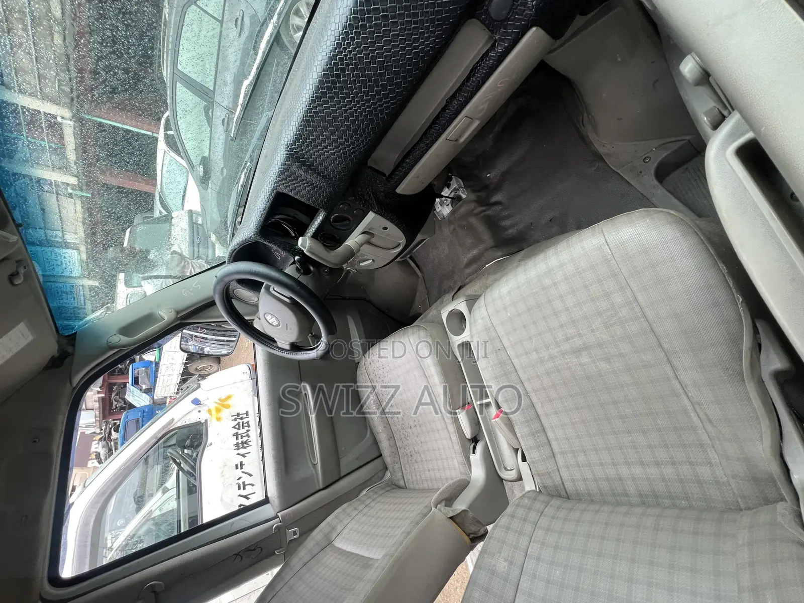 Suzuki Every 2012 White